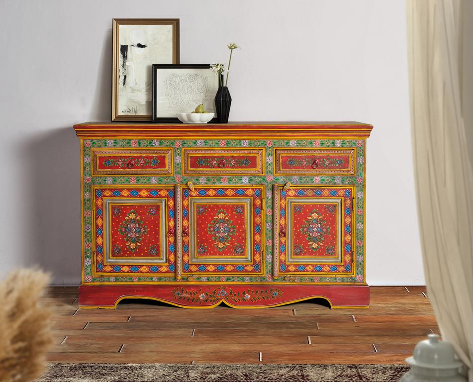 SIDEBOARD